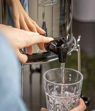 Choisir un purificateur d'eau Berkey® ou une carafe filtrante ?